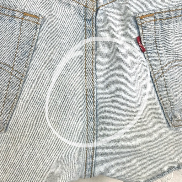 Levis 501 colorful patch work cut off button fly shorts sz 30 - Picture 10 of 10